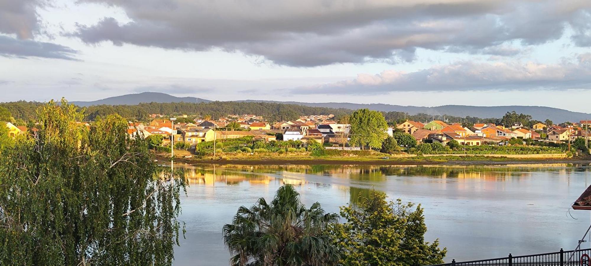 Apartamento El Rincon De Elia, Haz Realidad Tu Sueno De Vivir Con Vistas Al Mar Villanueva De Arosa Esterno foto